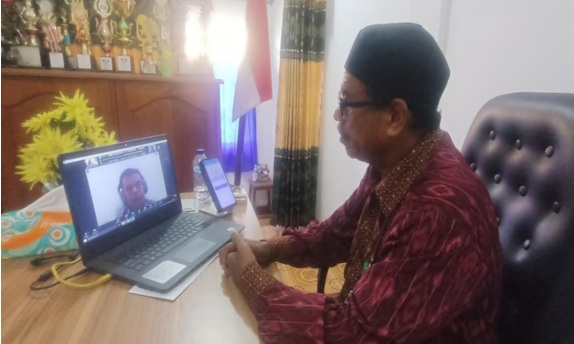 Foto - Usman Umar Ikuti Sosioalisasi Aplikasi Pusaka